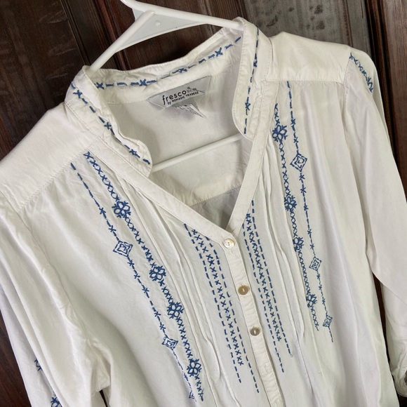 Nomadic Traders Tops - Nomadic Traders Embroidered Button-Up Boho Top S